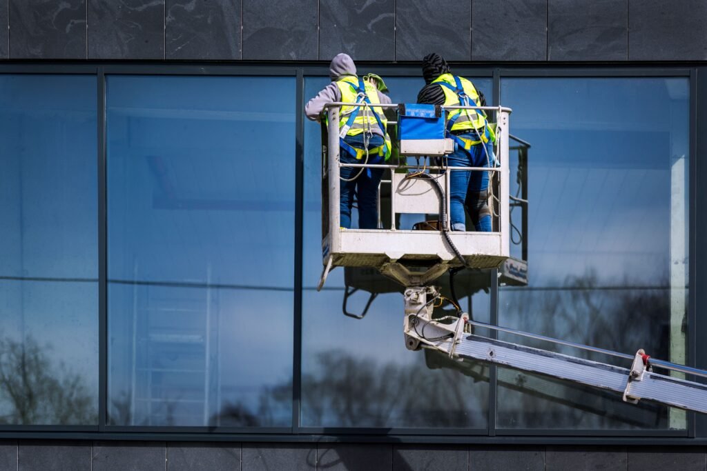 Hotel Window Servicing